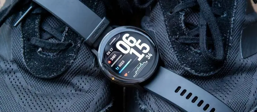 Смарт часовник Garmin Venu 4